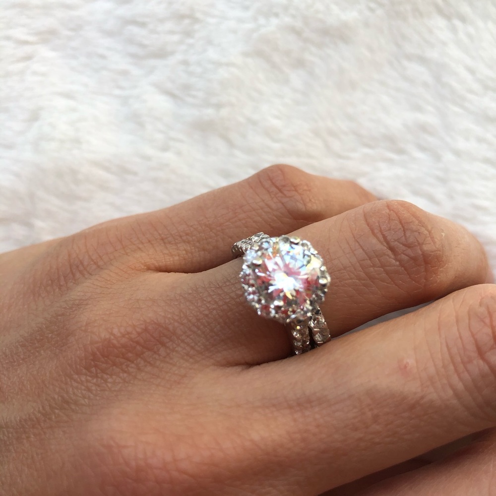 3 ctw imitation Diamond Ring